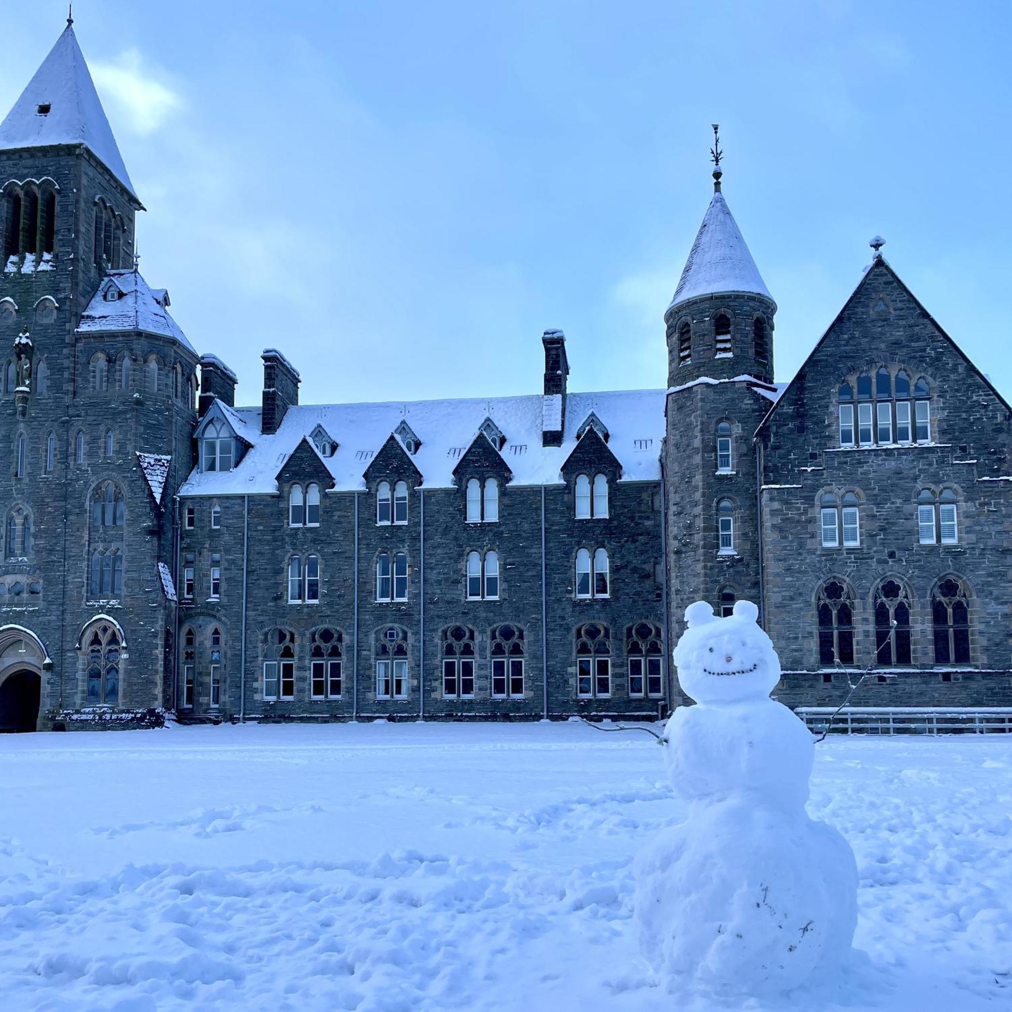 The Classrooms, Loch Ness Abbey - 142M2 Lifestyle & Heritage Apartment - Pool & Spa - The Highland Club - Resort On Lake Shores 포트오거스타 외부 사진